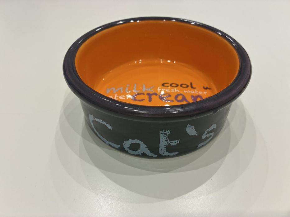 Тарелочка для кошек Trixie Eat on Feet.