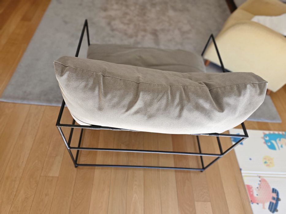 Cadeirão Área em bom estado