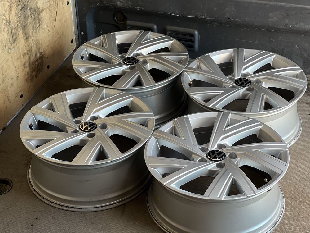 Оригінальні Диски 5 112 R18 Volkswagen Jetta Golf 8 GTI GTD 7 6 5