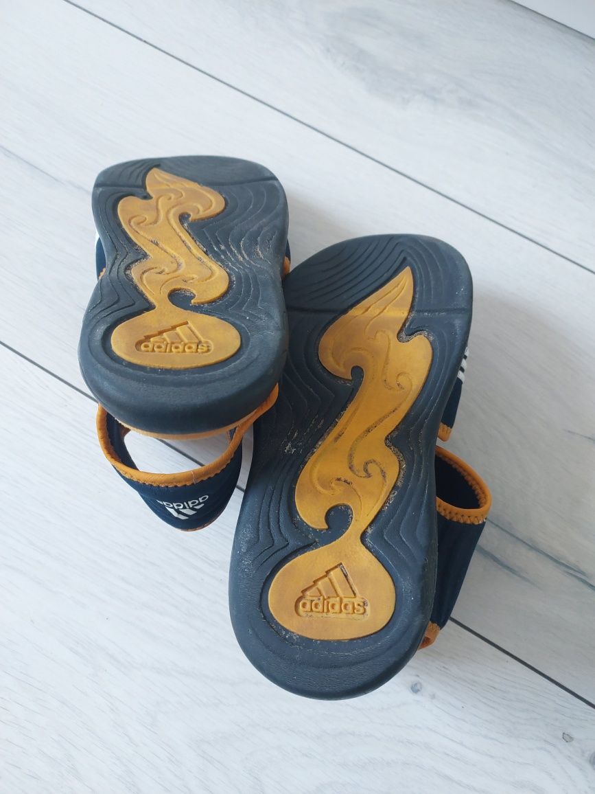 Dzis Paczkomat 1zł! Sandałki sandały Adidas rozm. 31