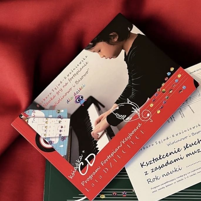 Nauka gry na fortepianie „Wiolinowo i Basowo”