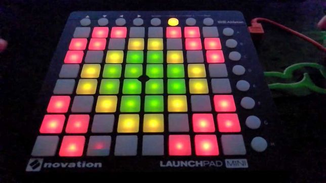 Launchpad Mini MK2 (Controlador MIDI) Novation