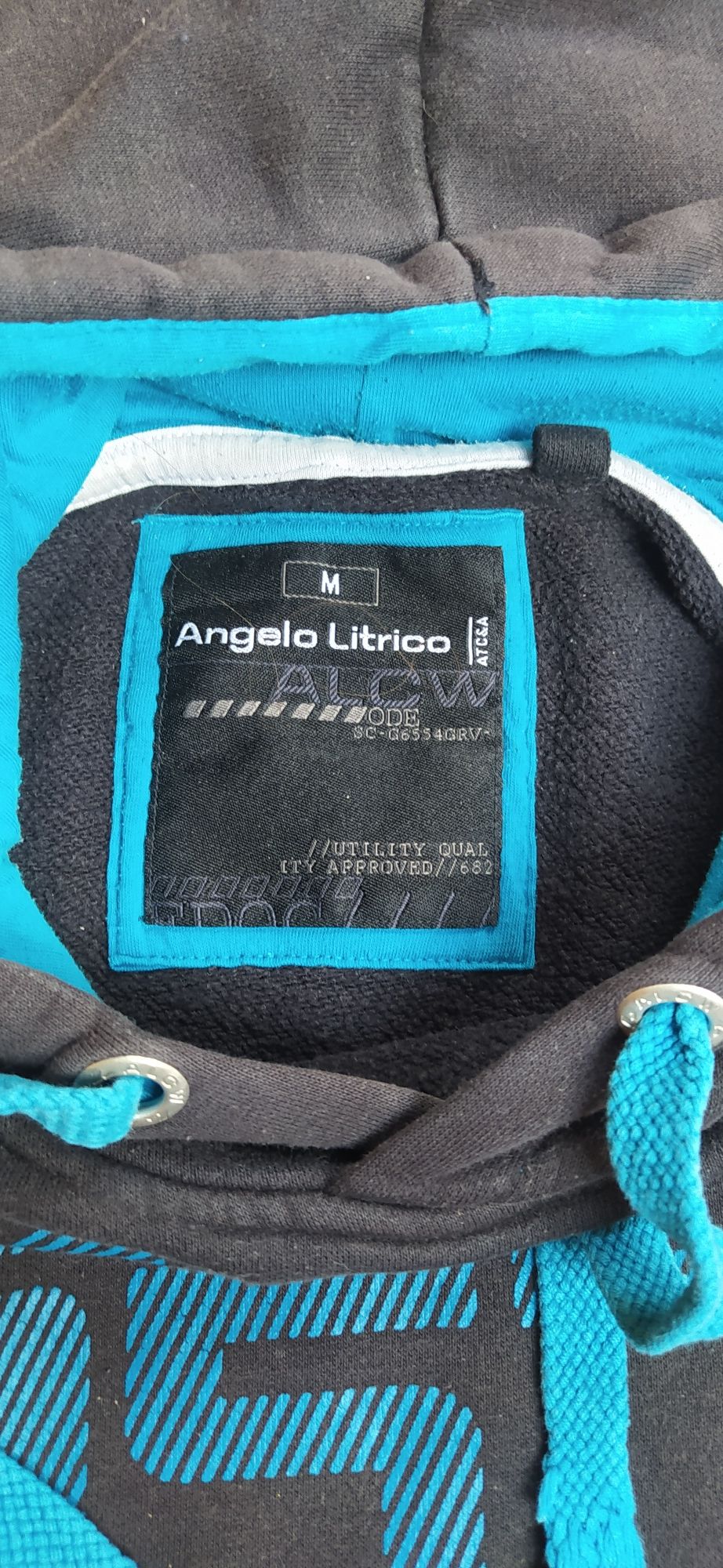 Czarna bluza Angelo Litrico
