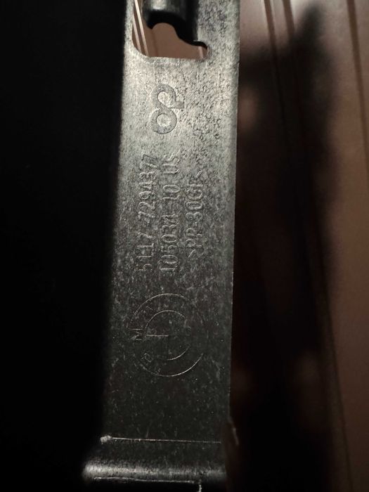 Вmw x5 f15 порог пластиковий накладка лівий правий кронштейн оригінал.