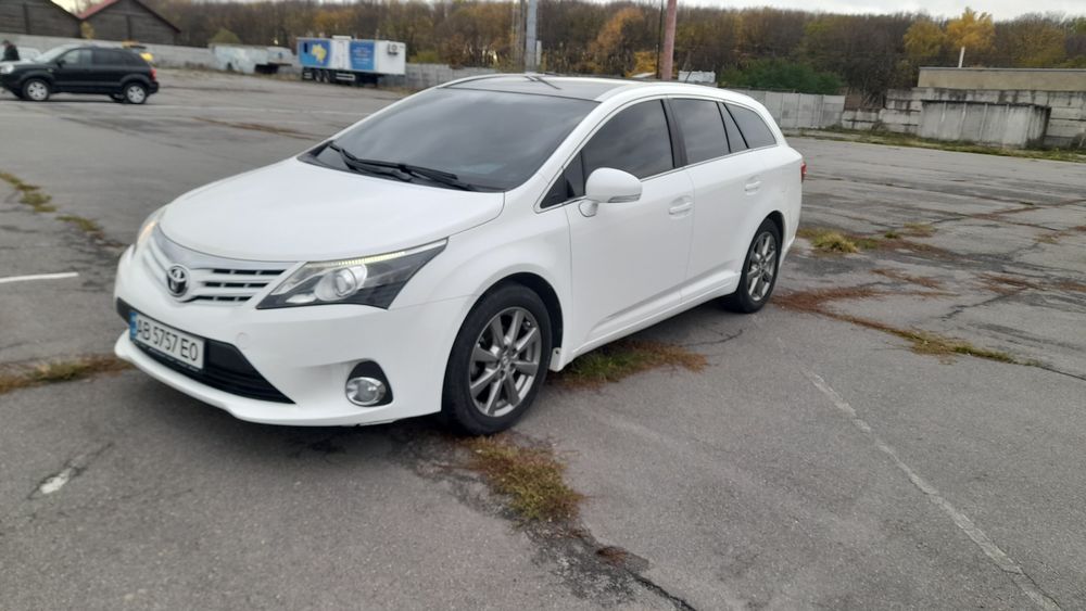 Продам Toyota Avensis