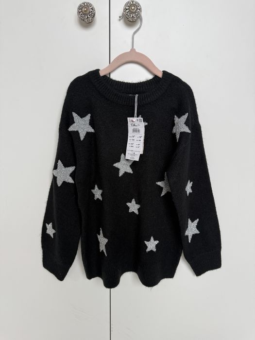 Nowy swterek w srebrne gwiazdki Reserved r.134