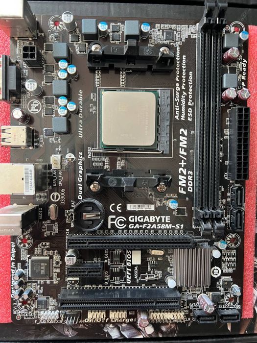 Материнська плата +процессор