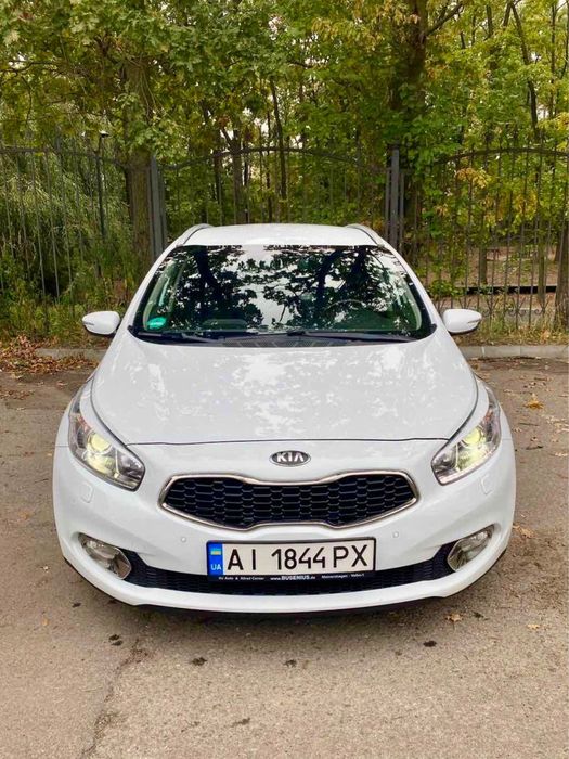 Кіа Сееd 2013 року