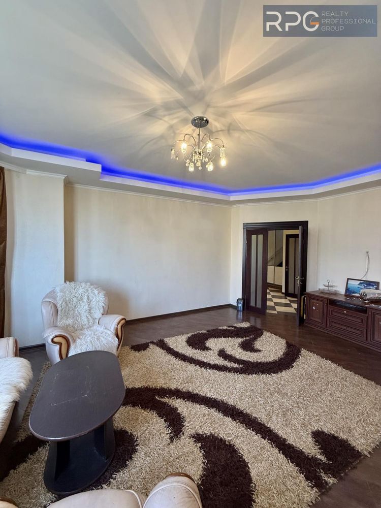 Продам будинок 240м2, КМ Щастя, вул. Помаранчева, Жуляни, Київ
