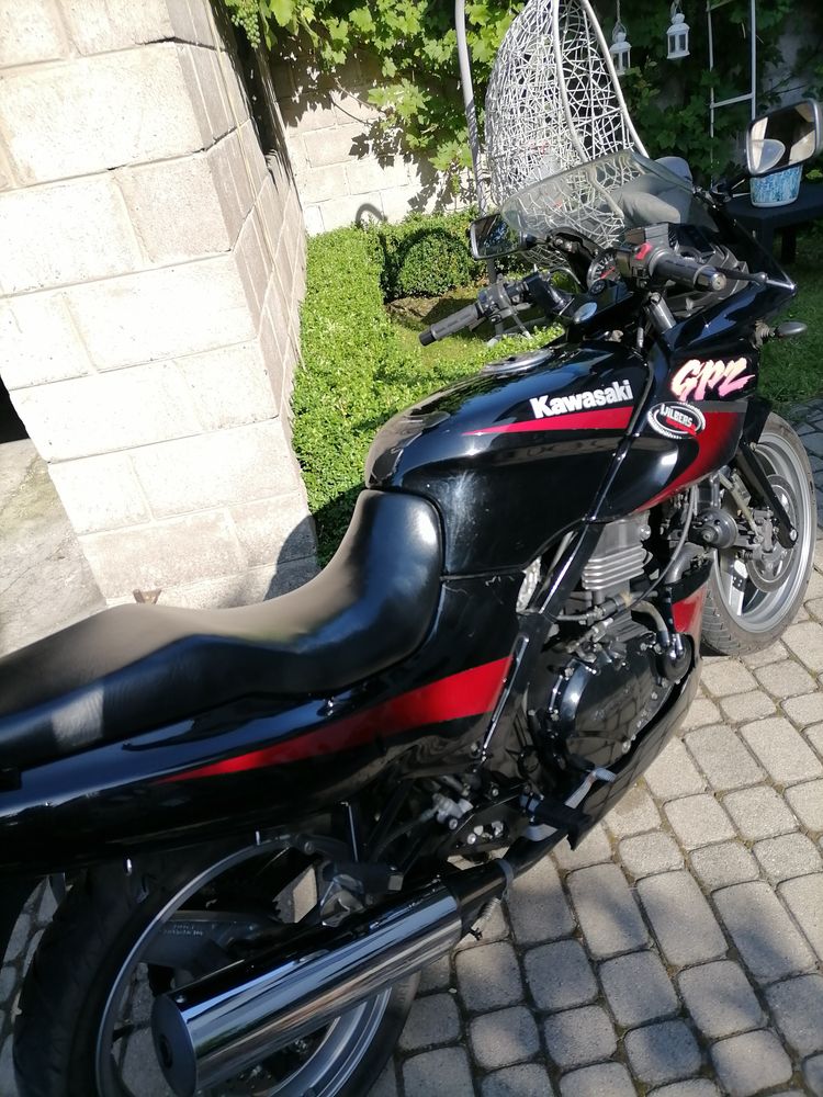 Kawasaki GPZ 500S