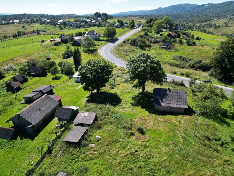 Земельна ділянка в карпатах