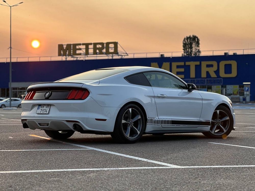 Ford Mustang 3.7