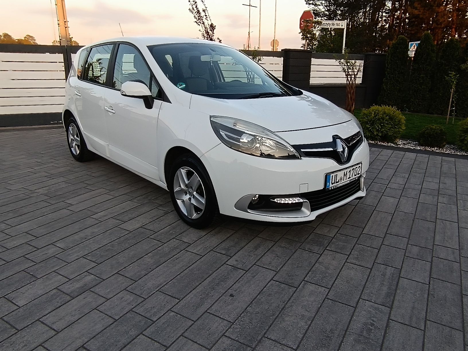 RENAULT SCENIC 15Rok 1.2turbo Benz 115KM z Niemiec