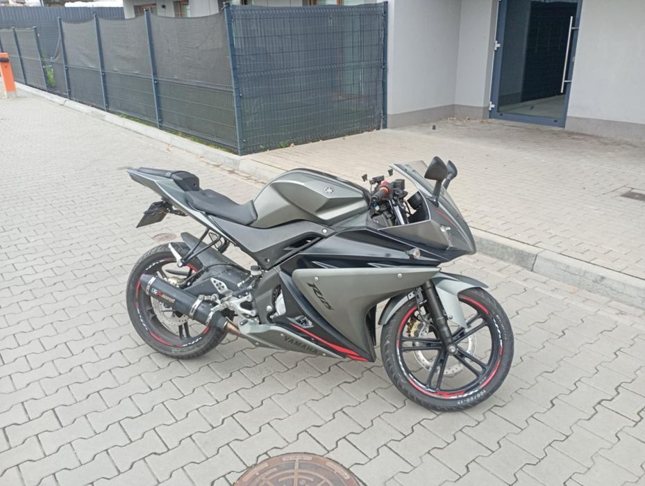 Sprzedam Yamaha YZF R125