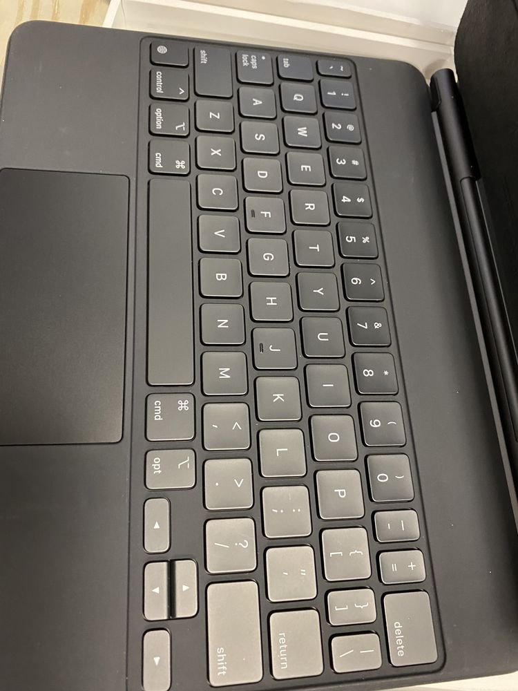 Apple Magic keyboard for Ipad pro 11 M4 2024
