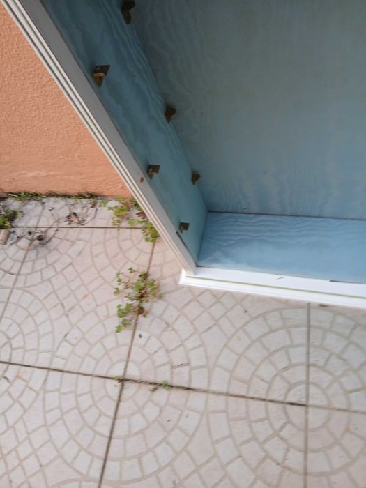 Movel de parede para miniaturas