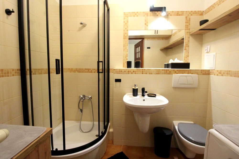 Wynajmę dużą kawalerkę typu studio, Ursynów, Metro