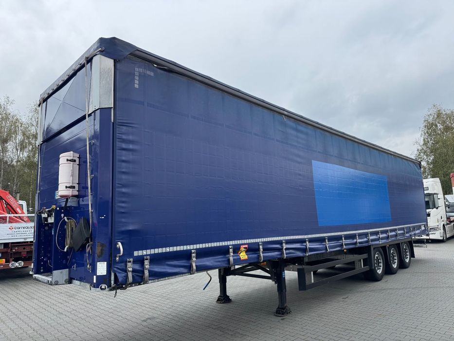 Schmitz Cargobull FIRANKA VARIOS MAŁO UŻYWANA  Prod.2017rok,import Francja