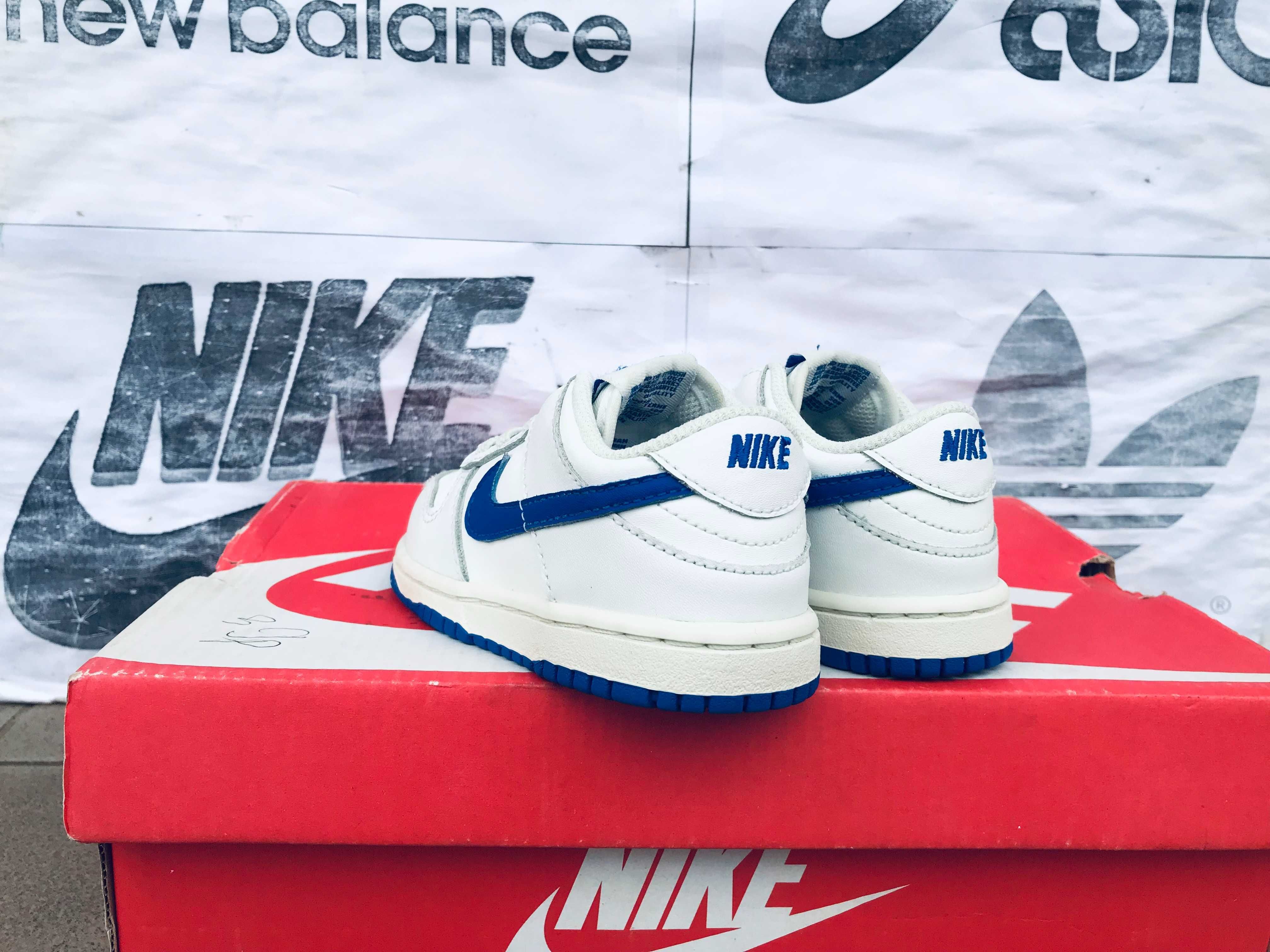 Кроссовки Nike Dunk Low Hyper Royal кожаные