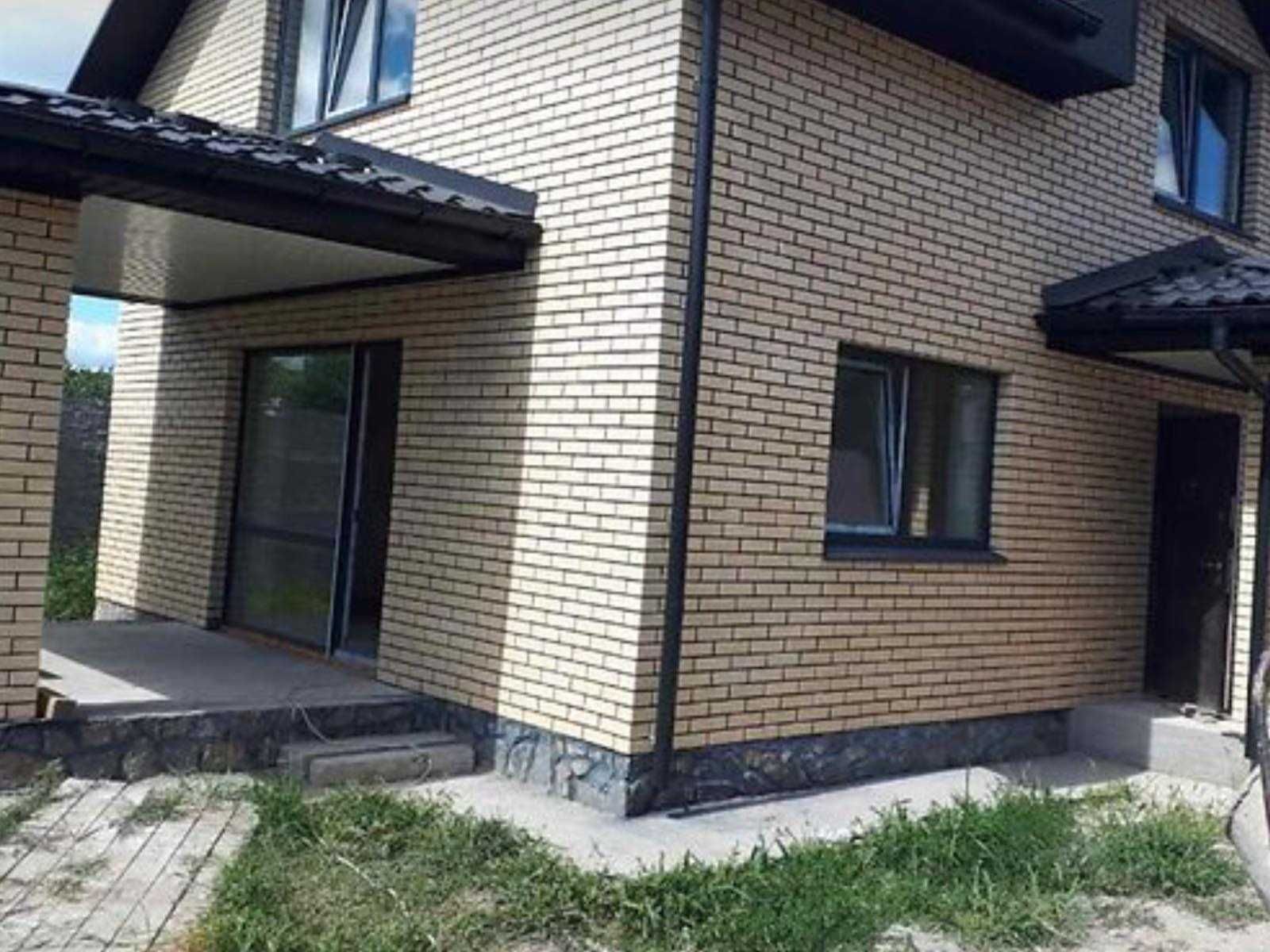 Продам будинок в селі Пирогово 9006