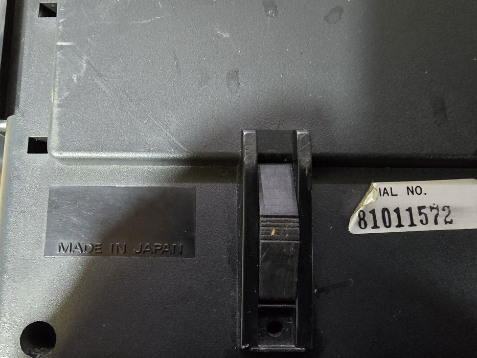 Продам радіо телевізор хітачі