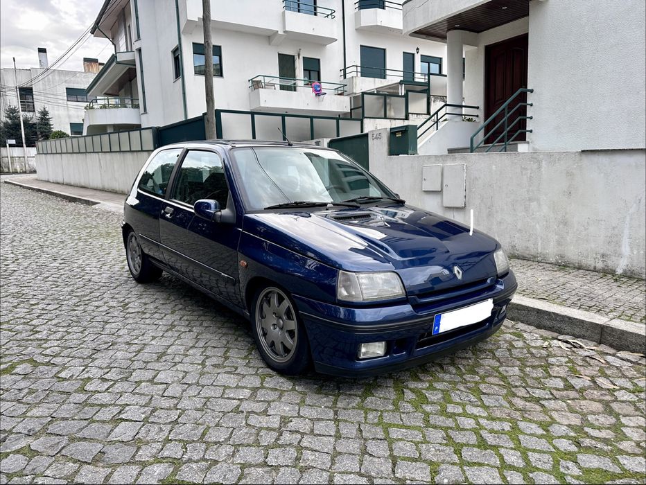 Renaut Clio 1.8 16V Nacional