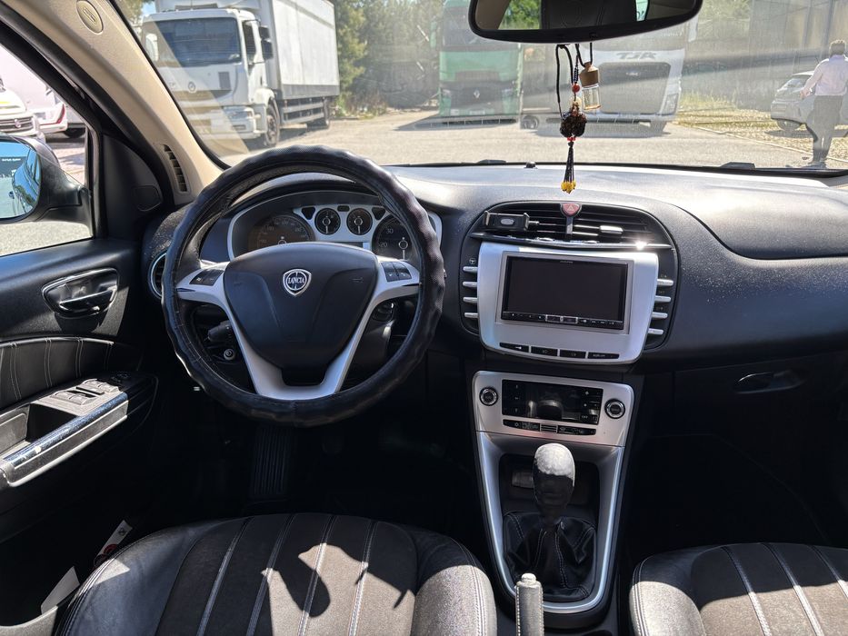 Lancia Delta 1.6 Gasóleo