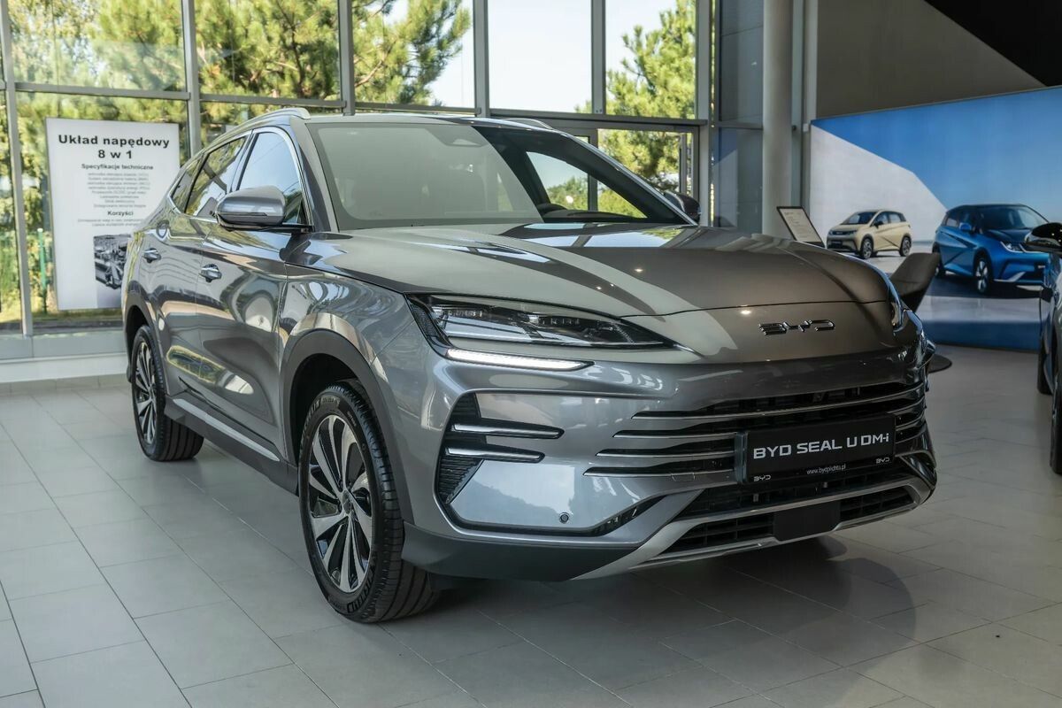 BYD Seal U Dostępny od ręki demo z niskim przebiegiem