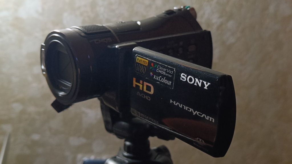 SONY Handycam HDR - CX7er , CMOS