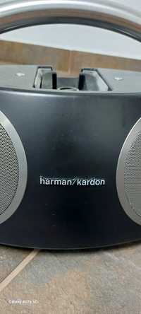 Coluna de som Harman Kardon com suporte para ipod.