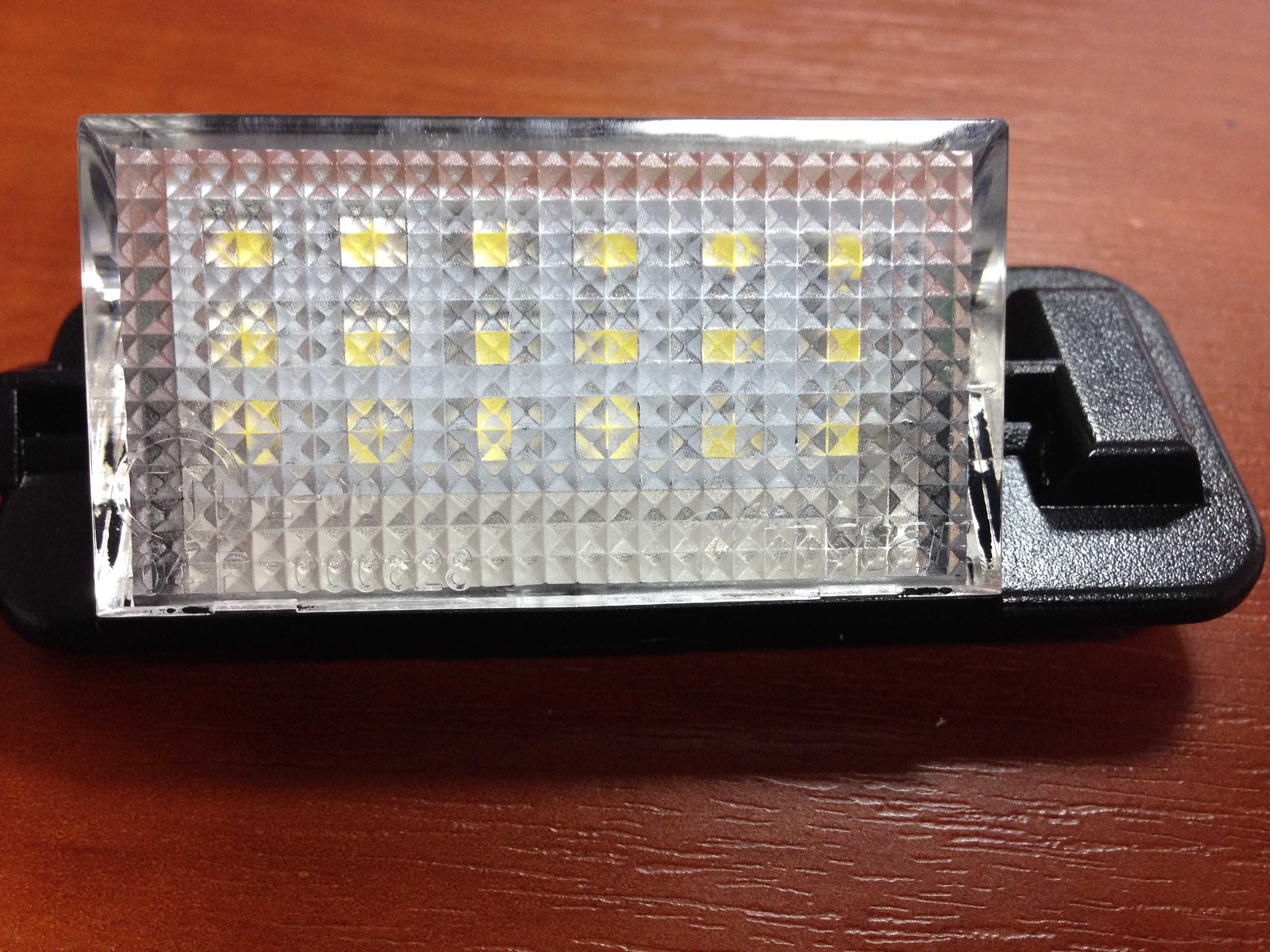 LED подсветка заднего номера БМВ Е36 - 36 ярких диодов