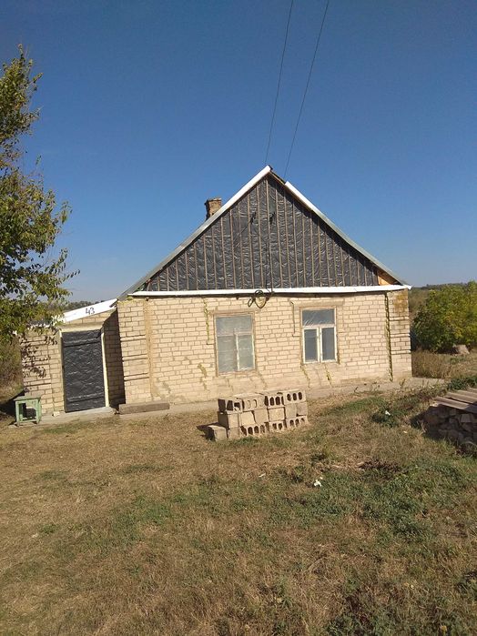 находится на хуторе без задолжности ,    как вариает  здам под