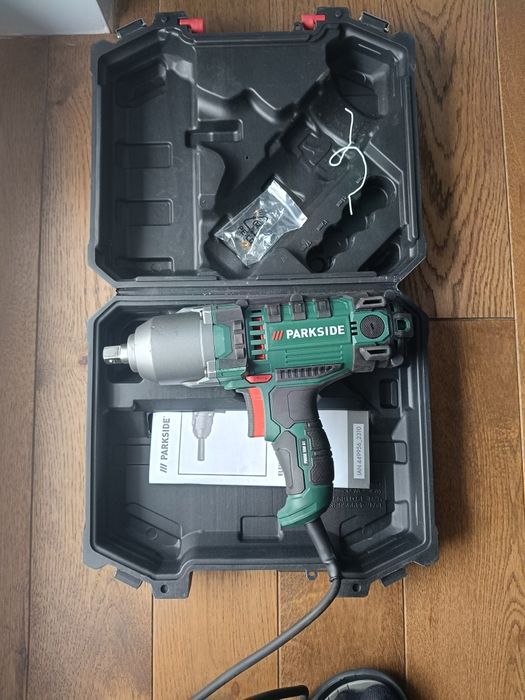 Elektryczna wkrętarka udarowa parkside