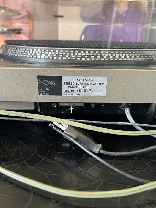 Sony PS-4300 Вініловий програвач