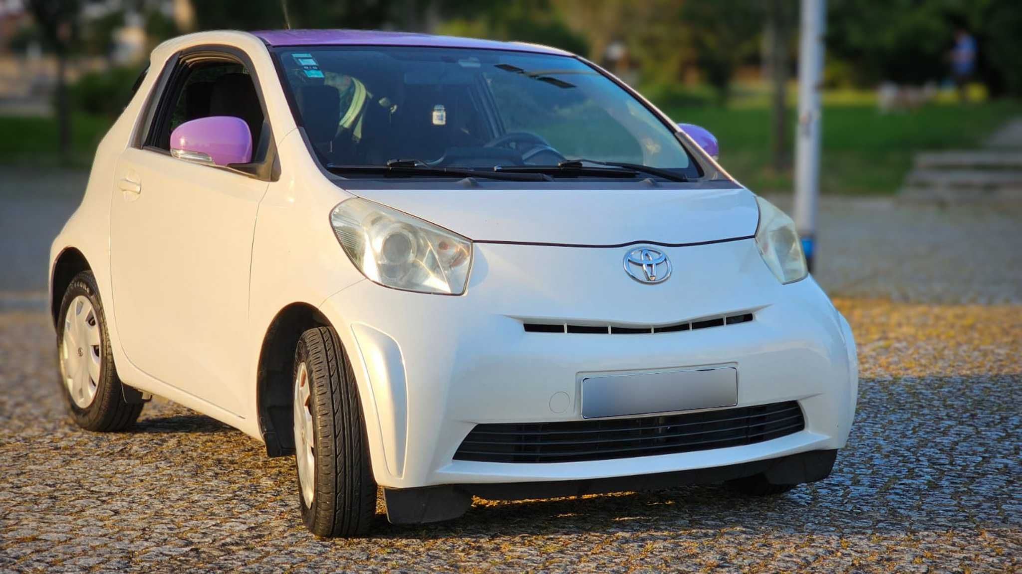 Toyota iQ 1.0 VVT-i (2010)