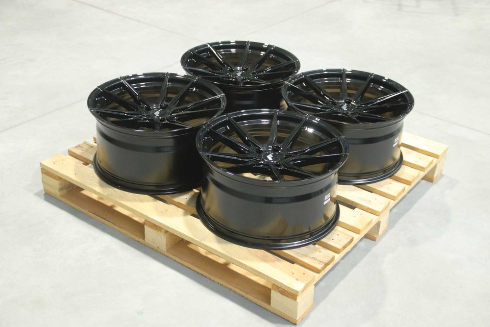 OUTLET! Felgi Japan Racing JR21 19x9,5 ET29 5x112 Gloss Black