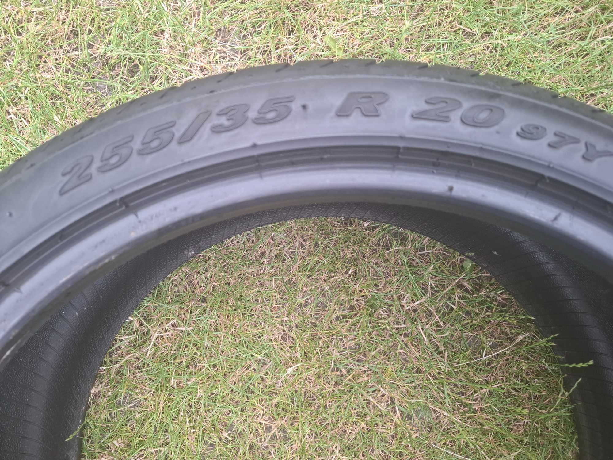 Opony Pirelli 255 35 R 20
