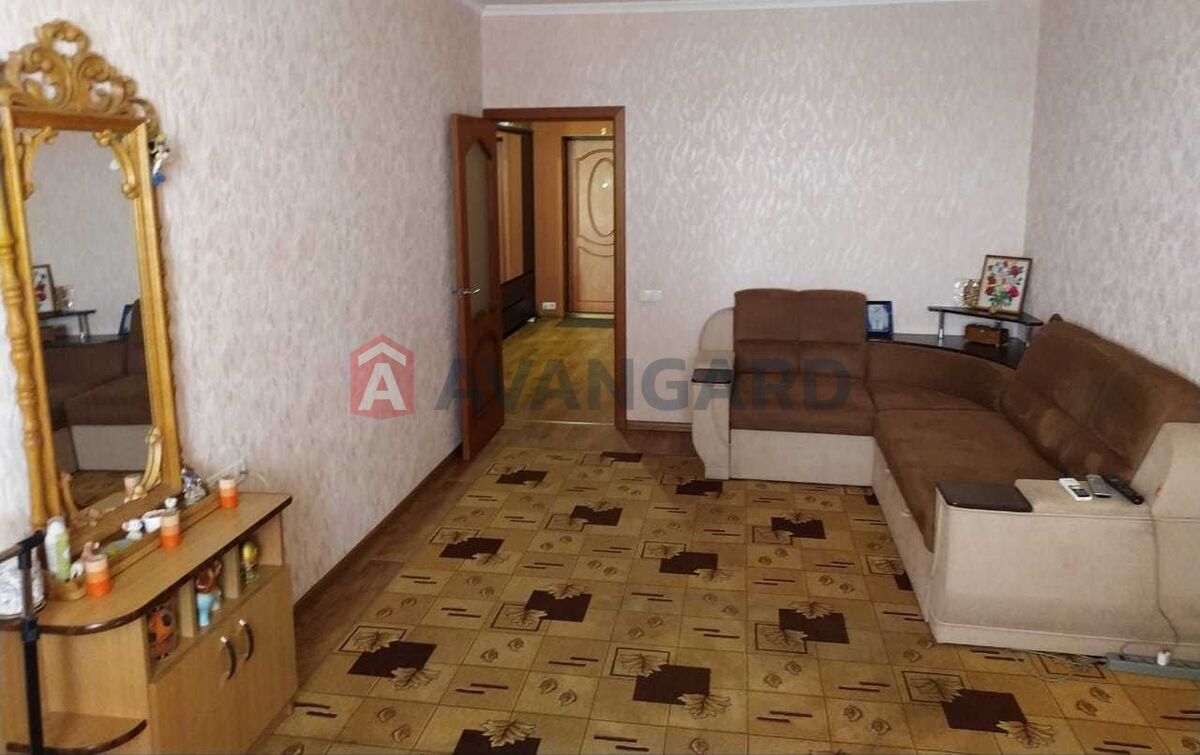 Продаж однокімнатної кімнатної квартири з видом на Дніпро