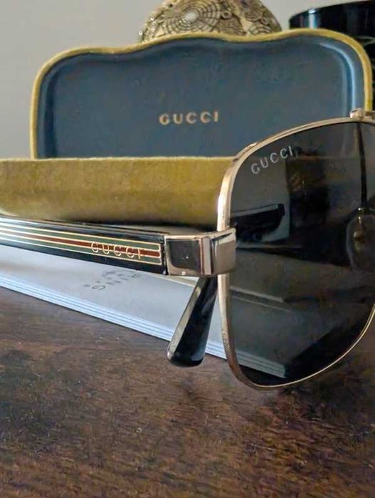 Óculos de sol oversized Gucci (GG0529s-001)