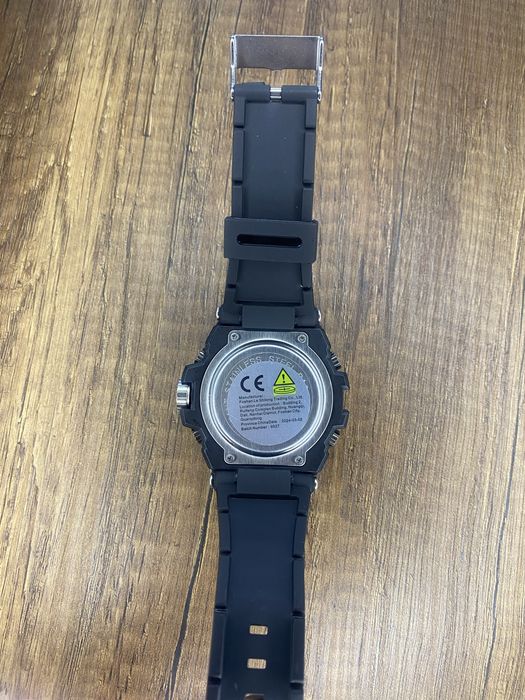 Męski zegarek sportowy analogowo-cyfrowy