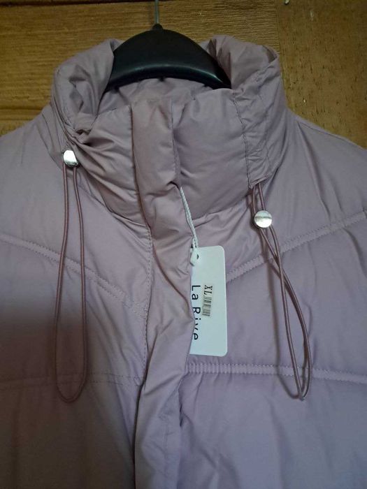 жіночий жилет ,верхня одежа