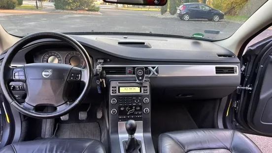 Volvo V70 Volvo V70 D5