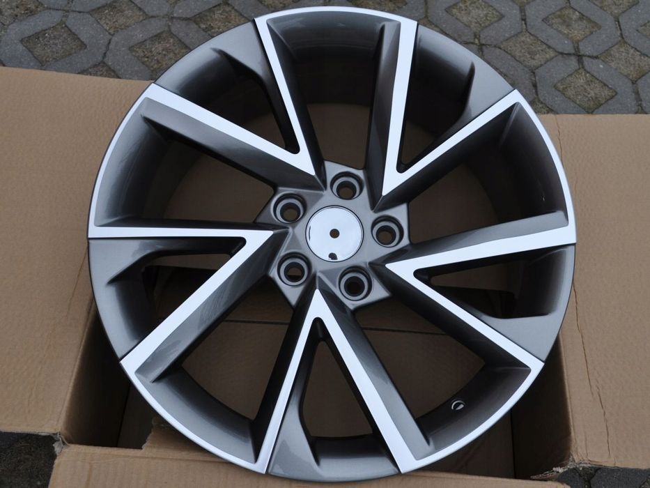 FELGI R17 5x112 AUDI A3 8P 8V A4 B6 B7 A6 C5 C6 A8 D2 D3 Q2 Q3 8U F3