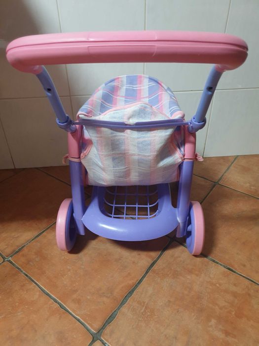 Cadeira carro de bebê para brincar