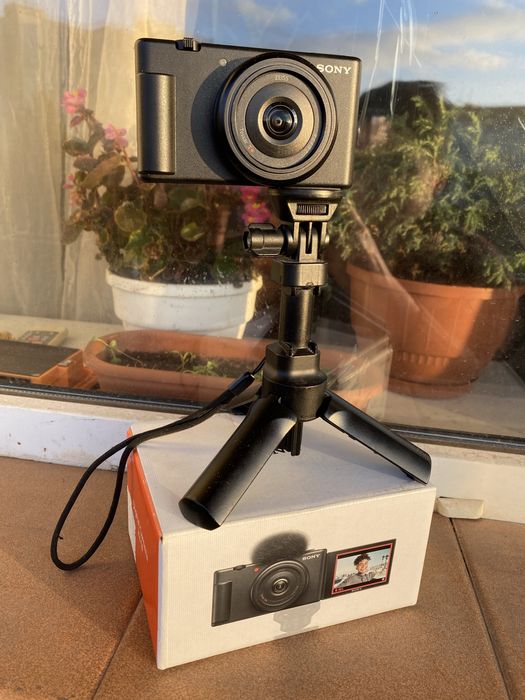 Камера Sony Zv1F