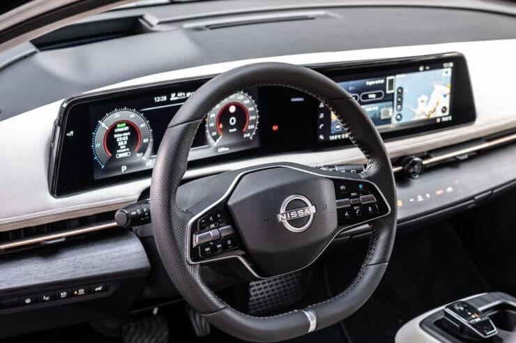 Дисплей Nissan Ariya Екран Мультимедіа Розборка Нісан Арія