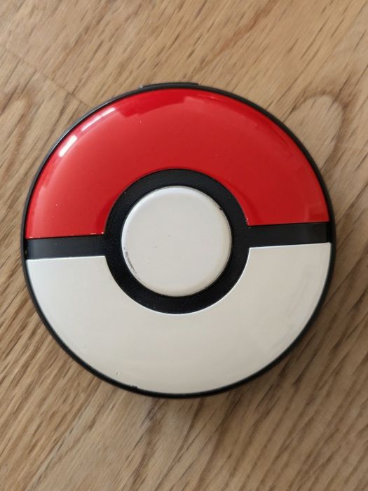 Pokémon Go Plus +