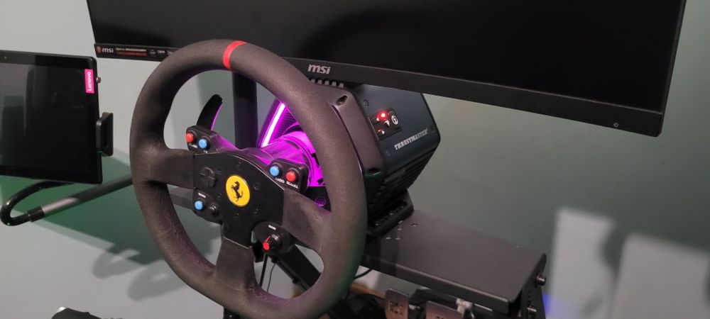 Thrustmaster T818 + 2 kierownice