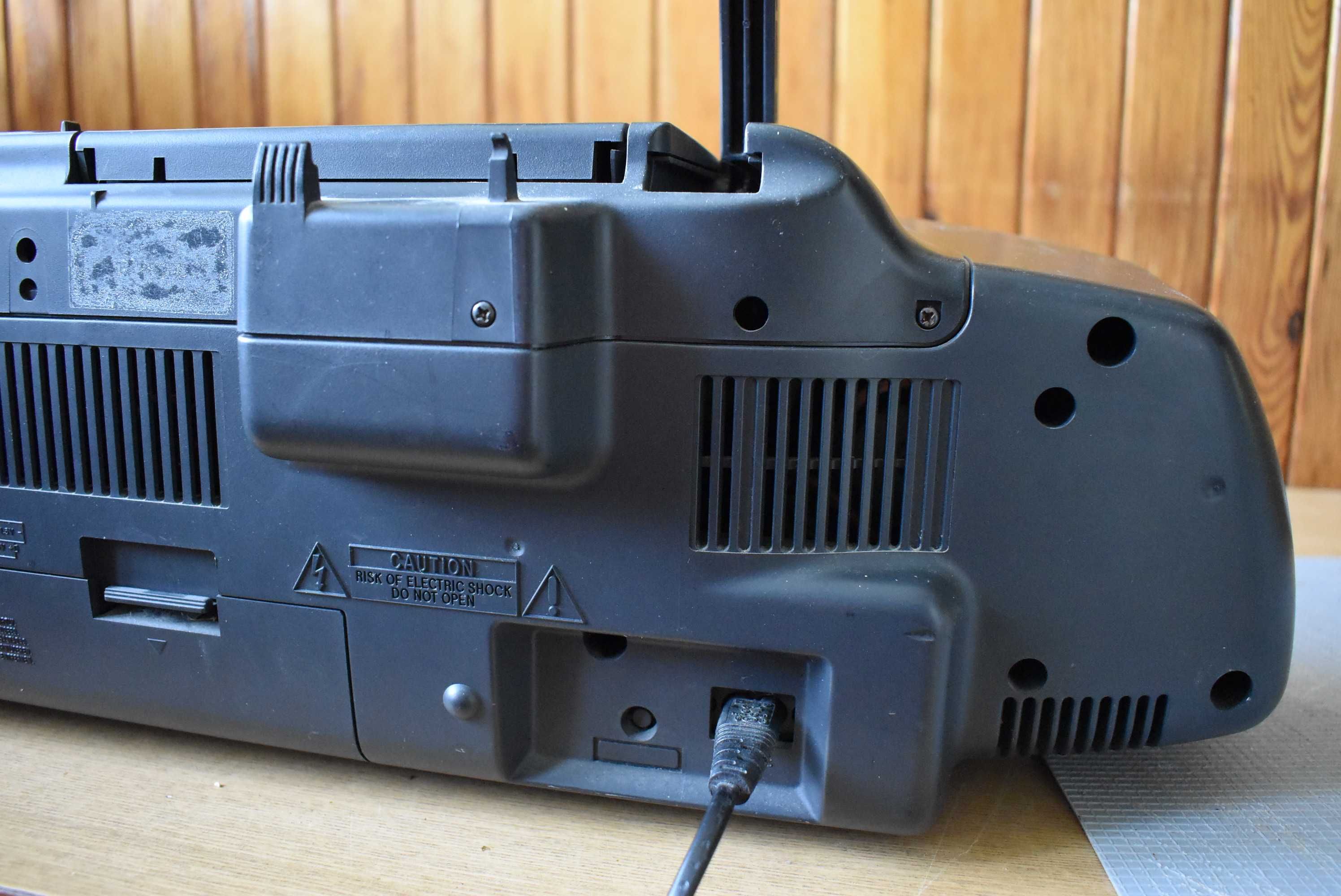 Radiomagnetofon Philips autorewers, cd