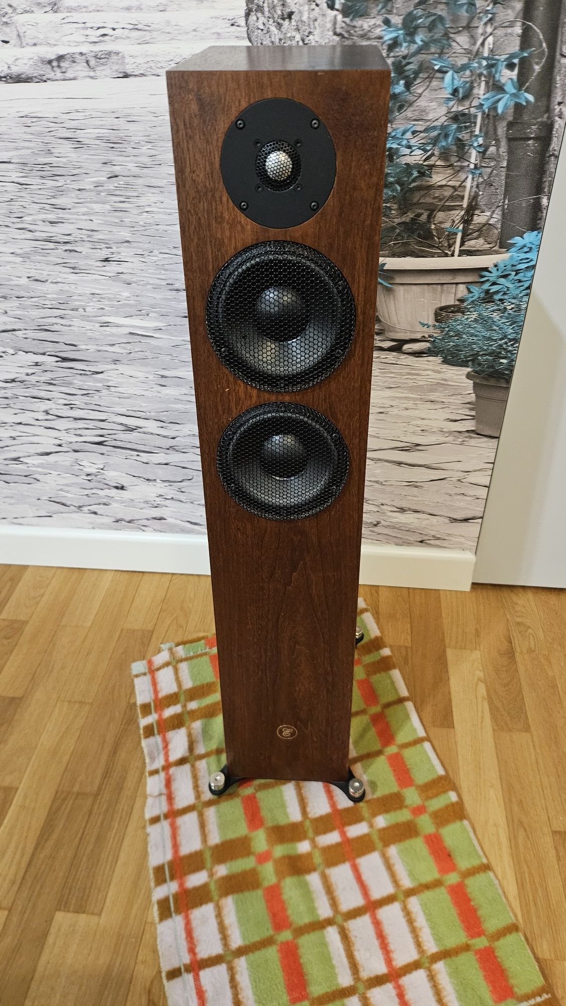 Kolumny głośnikowe Equilibrium Aqaul D6 Evo